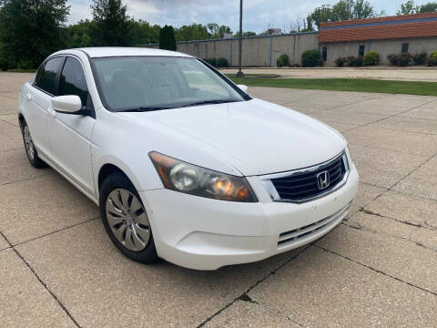 2009 Honda Accord for sale at Wheels Auto Sales in Bloomington IN