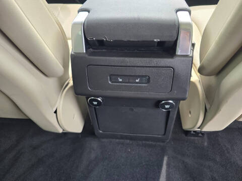 2018 Land Rover Discovery SE