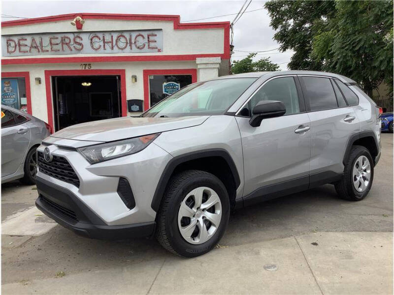 2022 Toyota RAV4 LE