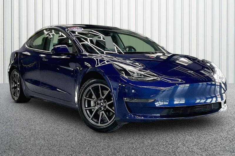 2021 Tesla Model 3 Standard Range Plus