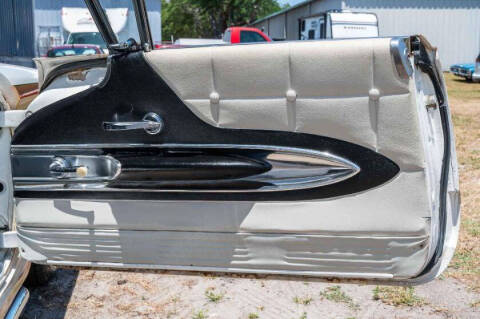 1960 Ford Thunderbird