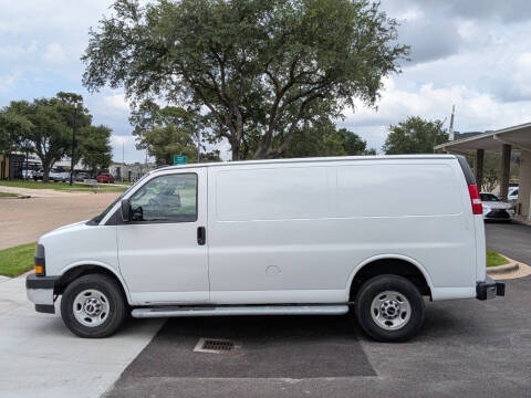 2024 GMC Savana 2500