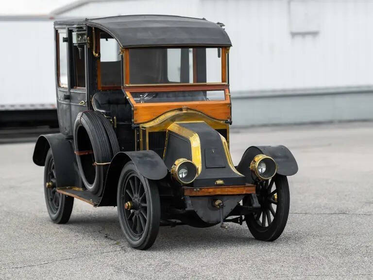 1910 Renault Type BZ Town Car for sale at Gullwing Motor Cars Inc in Astoria NY