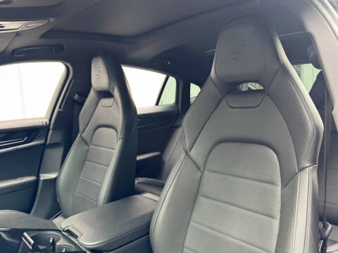 2025 Porsche Panamera
