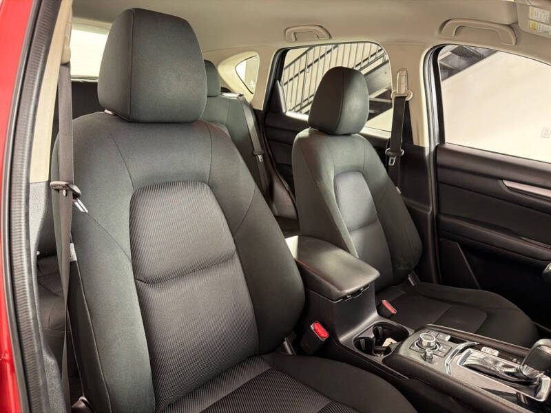 2018 Mazda CX-5 Sport