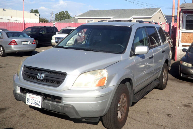 2005 Honda Pilot for sale at Universal Auto in Bellflower CA