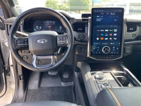 2024 Ford Expedition MAX Platinum