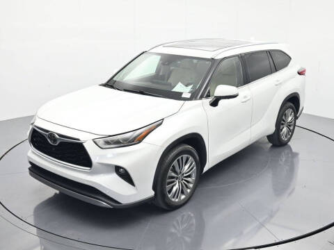 2022 Toyota Highlander Platinum