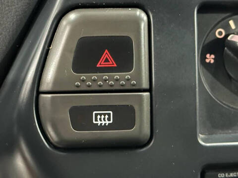 1998 Nissan Pathfinder XE