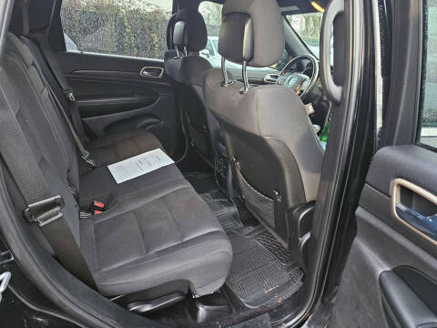 2017 Jeep Grand Cherokee Laredo