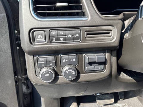 2022 Chevrolet Suburban RST