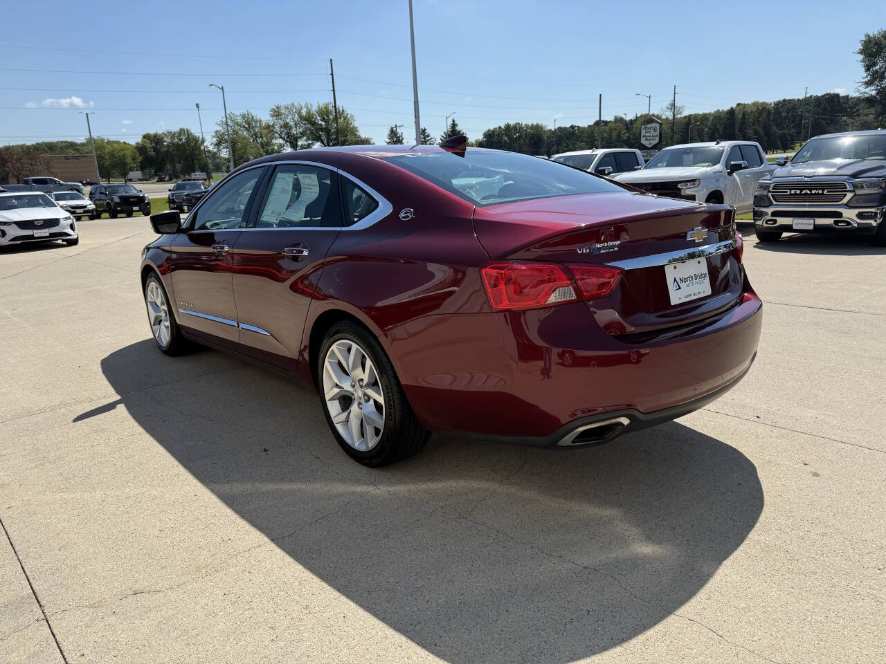 2017 Chevrolet Impala Premier photo 3