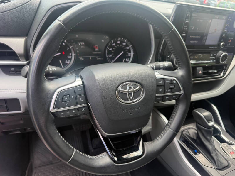 2021 Toyota Highlander XLE