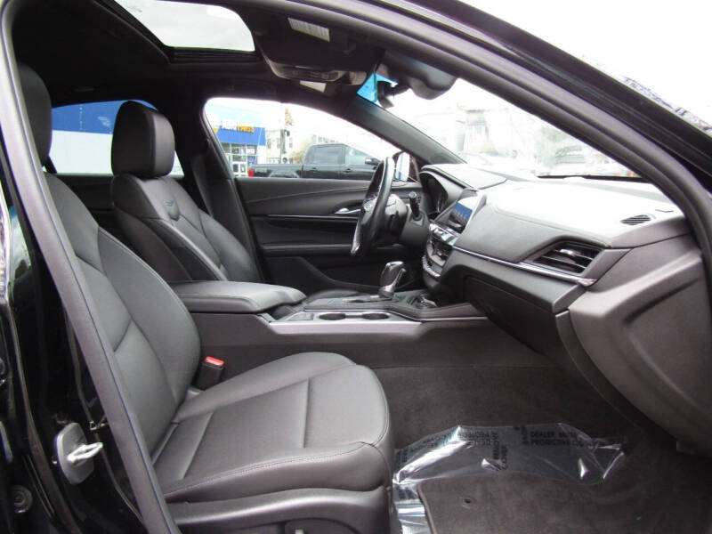 2021 Cadillac CT4 Premium Luxury