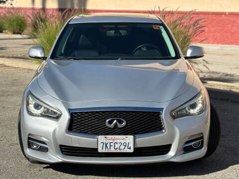 2015 Infiniti Q50 Premium