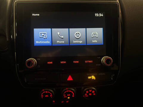 2022 Mitsubishi Outlander Sport LE