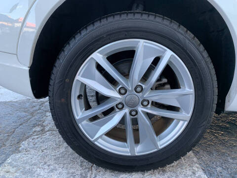 2017 Audi Q3 2.0T Premium