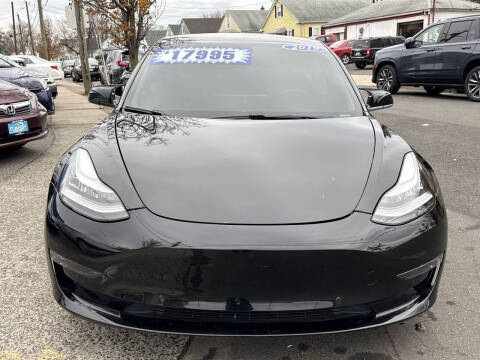 2019 Tesla Model 3 Standard Range Plus