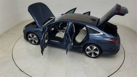 2025 Audi A6 Sportback e-tron quattro Prestige