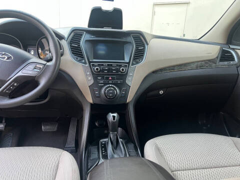 2017 Hyundai Santa Fe Sport 2.4L