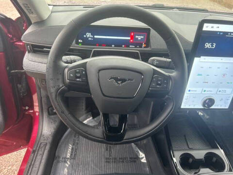 2025 Ford Mustang Mach-E Select