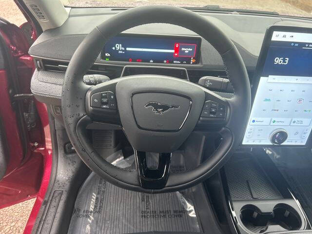 2025 Ford Mustang Mach-E Select