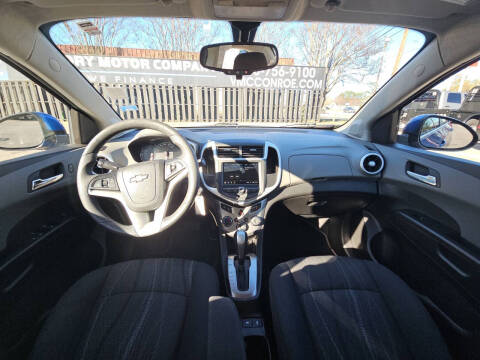 2019 Chevrolet Sonic LT Auto