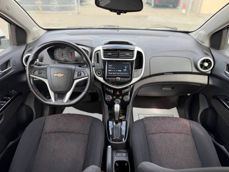 2017 Chevrolet Sonic LT Auto