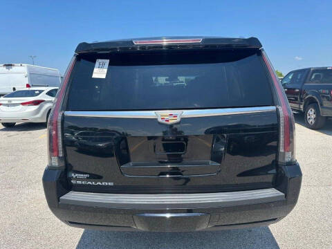 2018 Cadillac Escalade ESV Premium Luxury