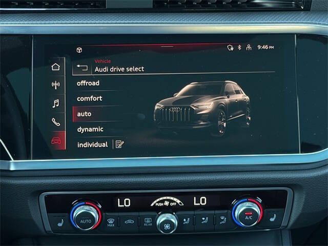 2025 Audi Q3 quattro S line Premium 45 TFSI