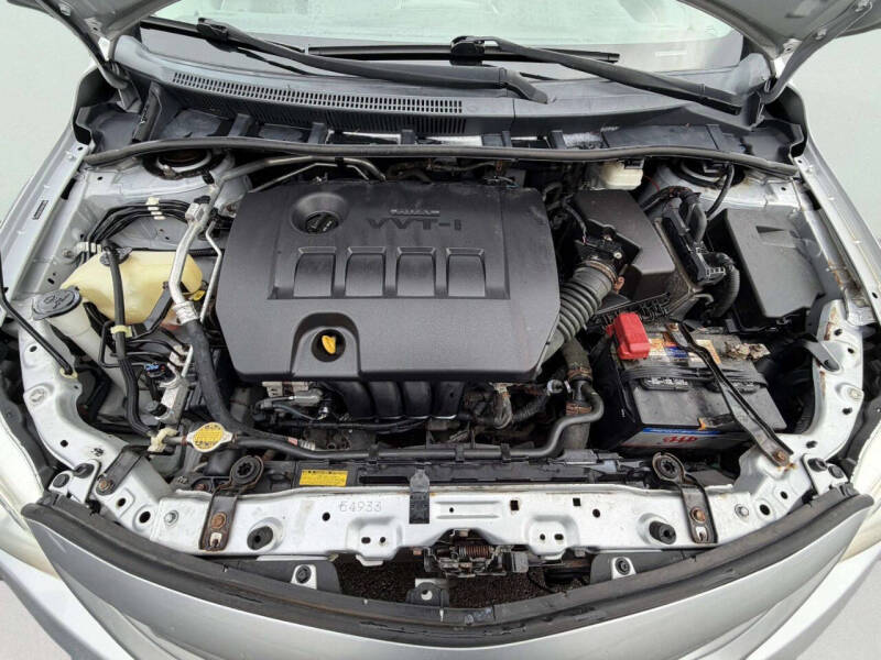 2011 Toyota Corolla LE