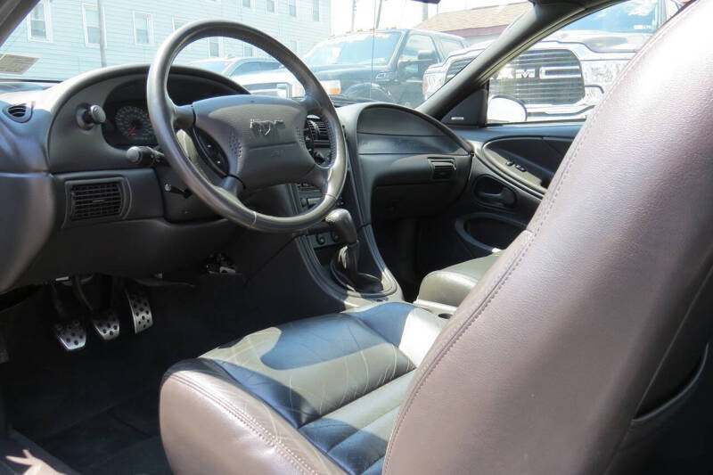 2001 Ford Mustang GT