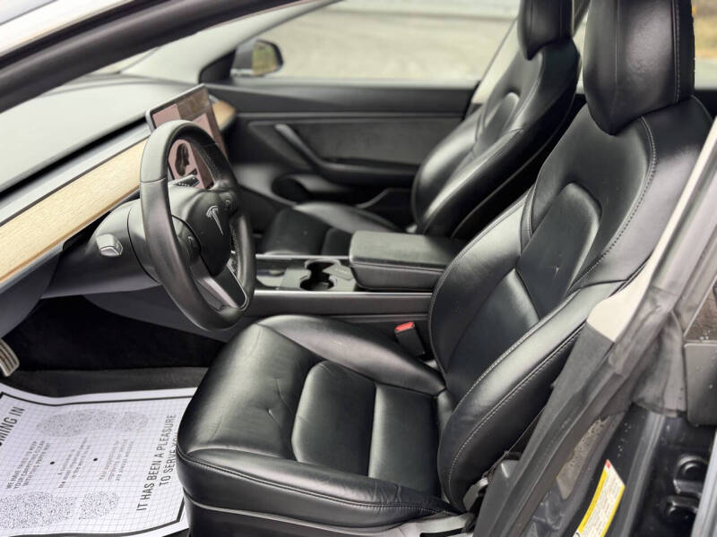 2019 Tesla Model 3 Performance