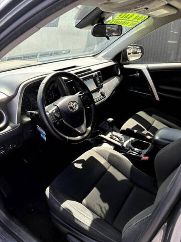2017 Toyota RAV4 XLE