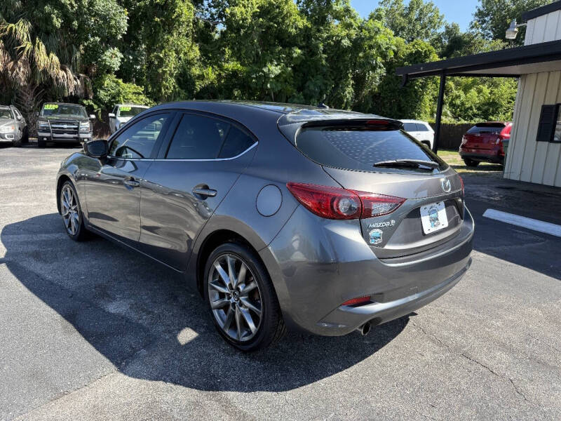 2018 Mazda MAZDA3 Touring