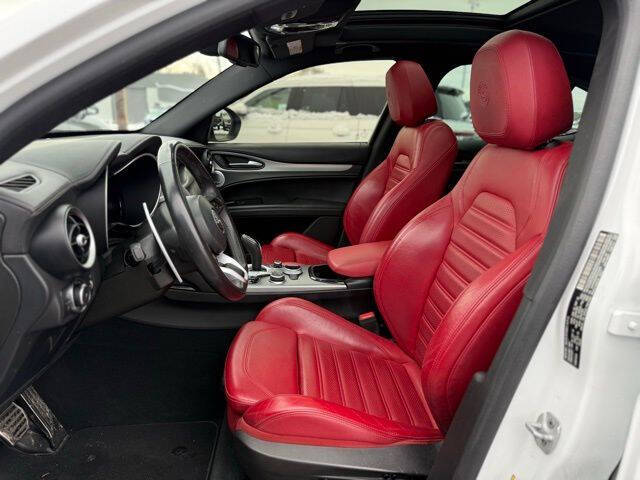 2024 Alfa Romeo Stelvio Veloce