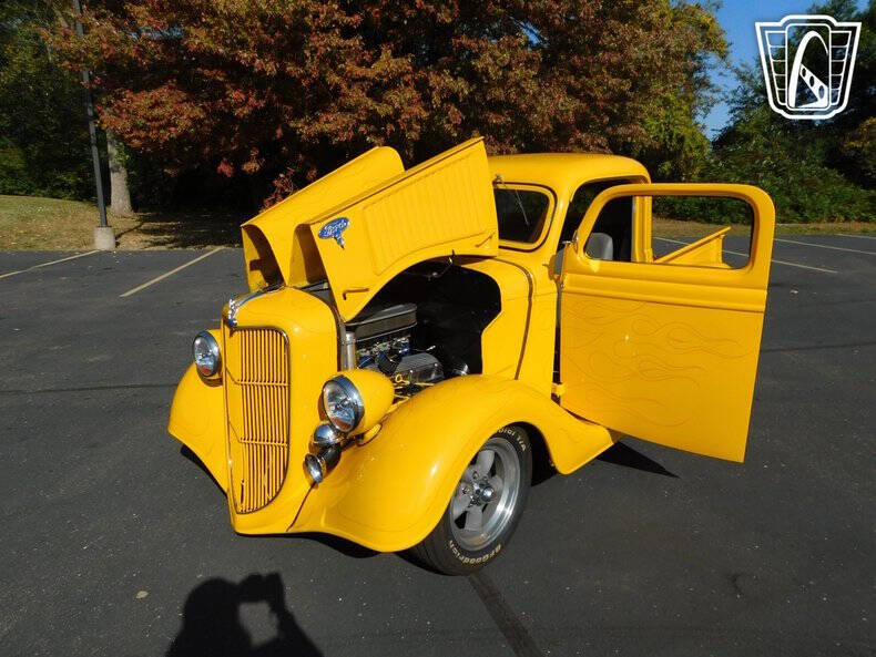 1936 Ford F-100