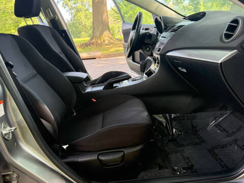 2010 Mazda MAZDA3 i Touring