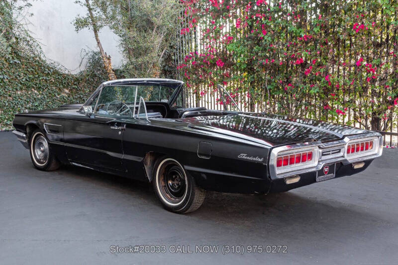 1965 Ford Thunderbird