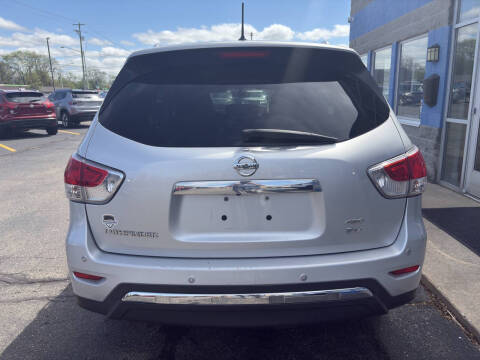 2014 Nissan Pathfinder SV