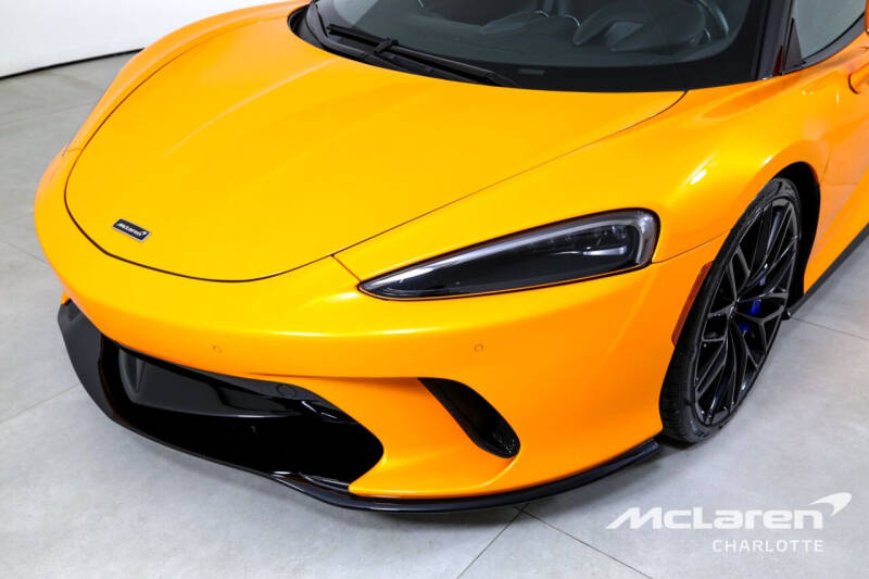 2023 McLaren GT