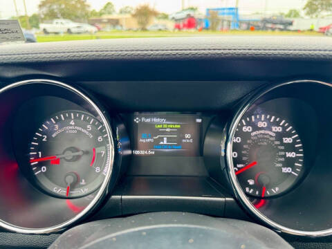 2016 Ford Mustang V6