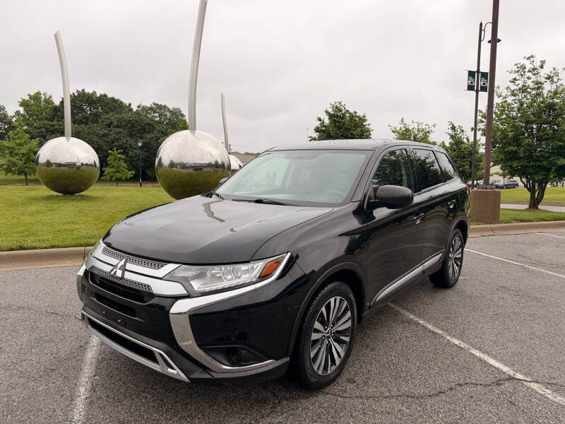 2020 Mitsubishi Outlander ES