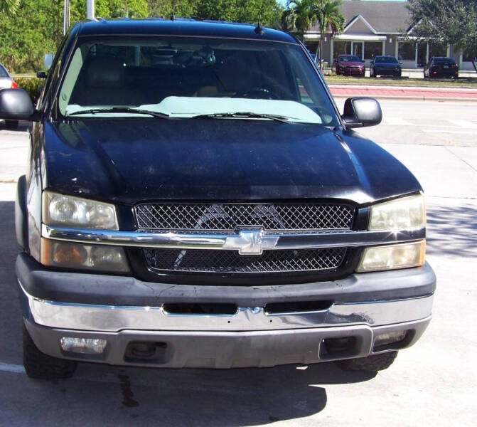 2004 Chevrolet Avalanche Base photo 6