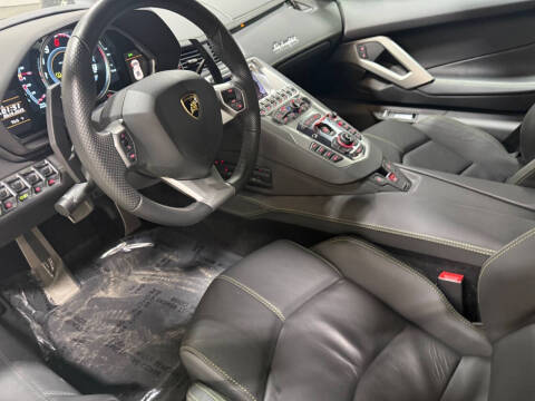 2012 Lamborghini Aventador LP 700-4