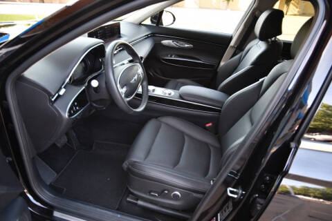 2025 Genesis GV70 2.5T Standard