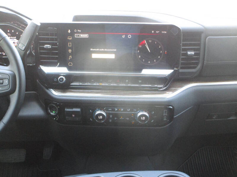 2026 GMC Sierra 1500 Elevation Standard