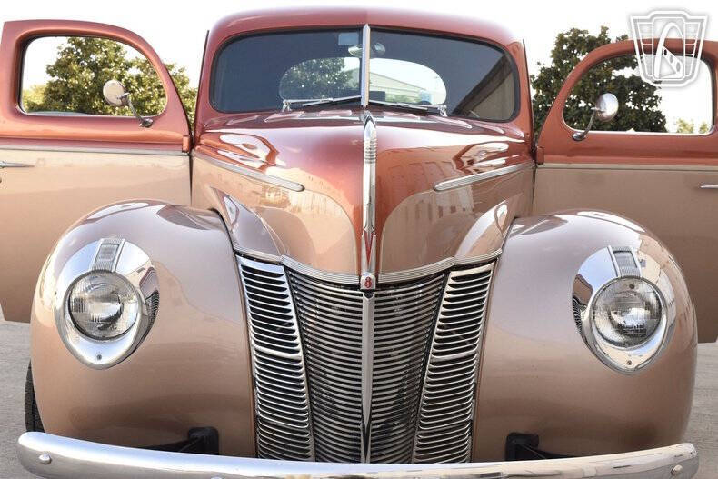 1940 Ford Deluxe