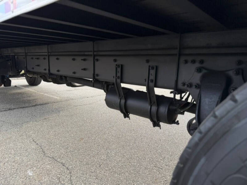 2020 Freightliner M2 106