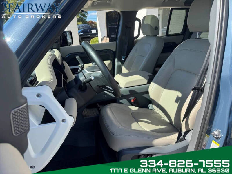 2023 Land Rover Defender 110 SE